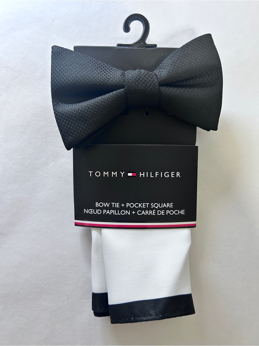 Tommy Hilfiger Bow Tie & Pocket Square Set Black White One Size NWT Formal Event